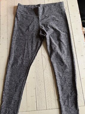 Victoria’s Secret PINK YOGA Pants